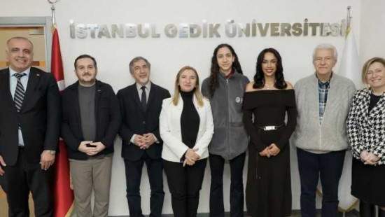 Milli Sporcumuz Sıla Irmak Uzunçavdar’ın Gedik Üniversitesimiz ile Olan Röportajı.