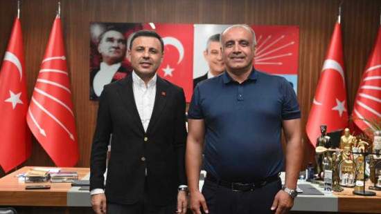 Serkan Uzunçavdar Hocamizdan Özgür Çelik Başkanı Ziyaret.