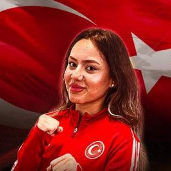 Sude Yaren Uzunçavdar bronz madalyayı kazandı!