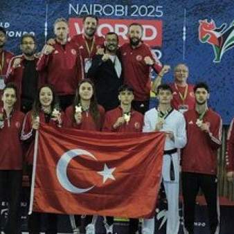 Genç milli tekvandocularımızdan kadın ve erkeklerde gururlandıran başarı!